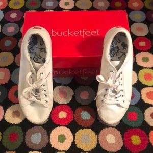 Bucketfeet Sneakers